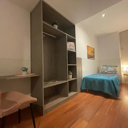 Hostel Private Gothic Quarter *